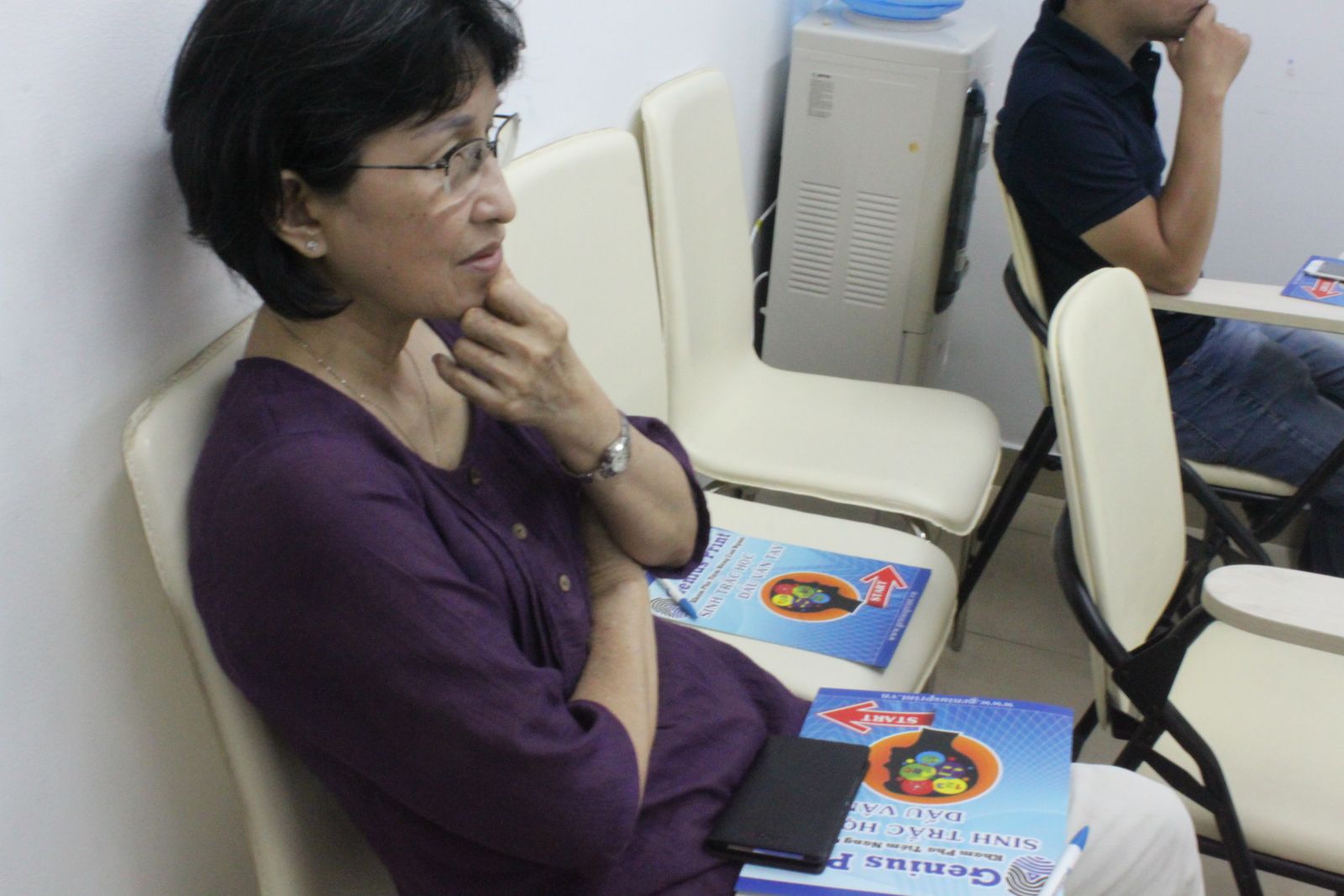 hoi thao day con nen nguoi